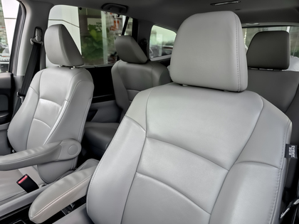 used 2019 Honda Pilot car, priced at $27,995