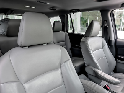 used 2019 Honda Pilot car, priced at $27,995