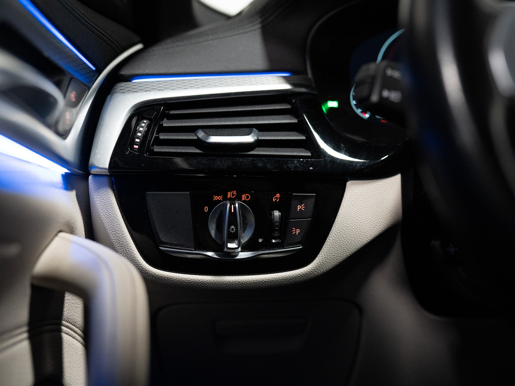 2019 BMW M550i xDrive, 多伦多, 全款车