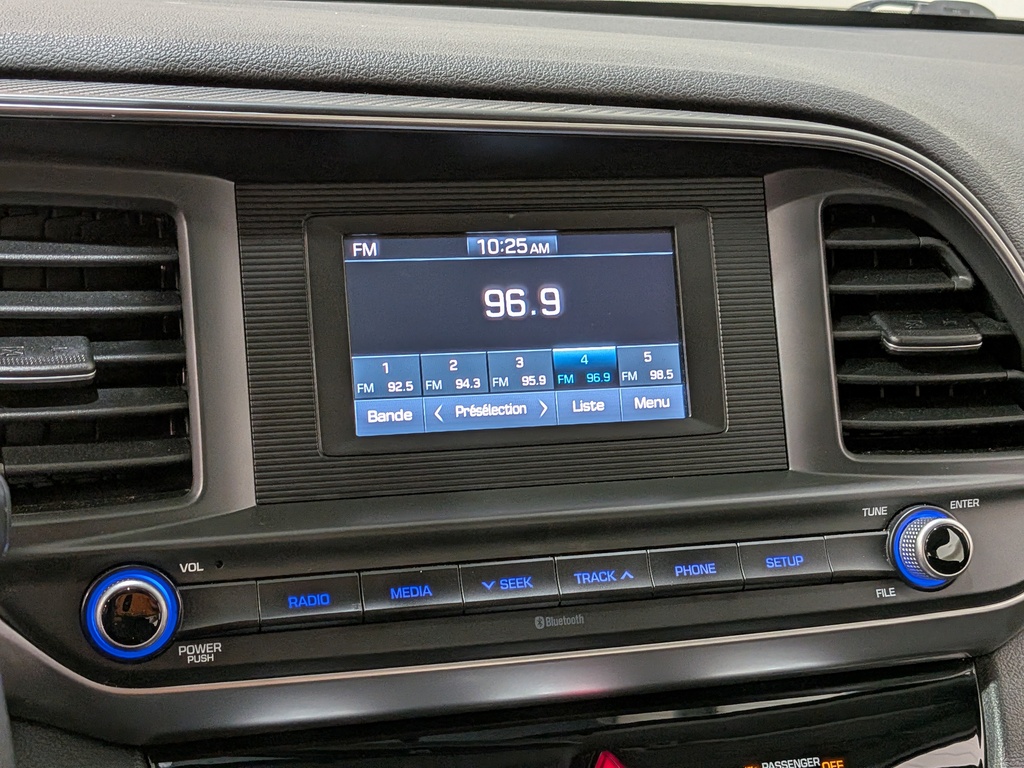 Hyundai Elantra 2020