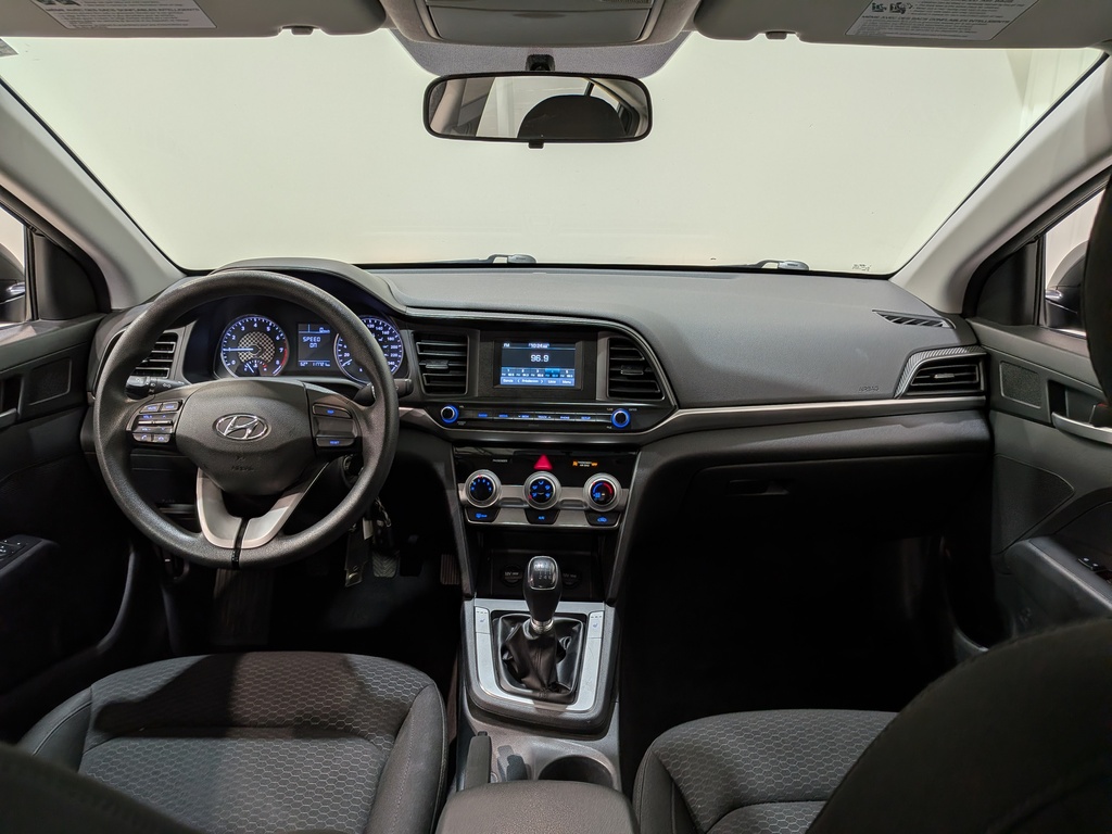 Hyundai Elantra 2020