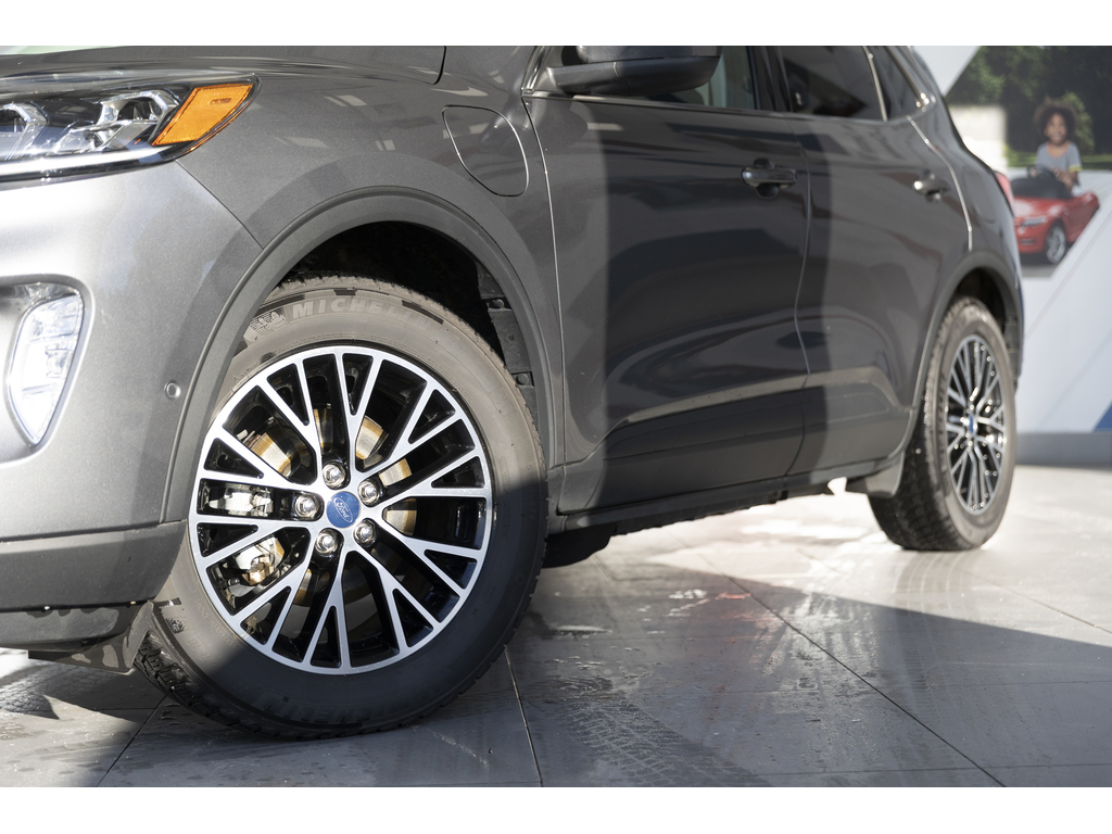 2022 Ford Escape PHEV Titanium, 温哥华, 全款车