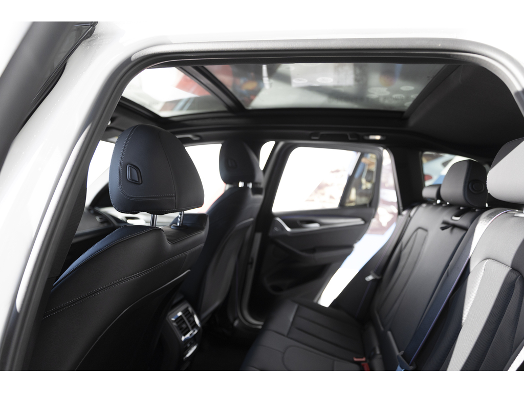 2024 BMW X3 xDrive30i, 温哥华, 全款车