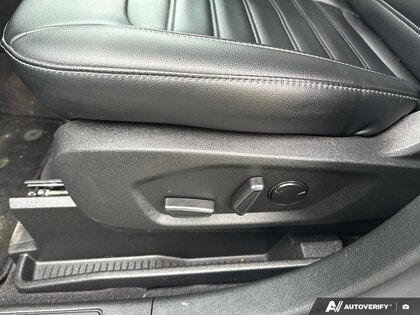 used 2023 Ford Edge car, priced at $28,888