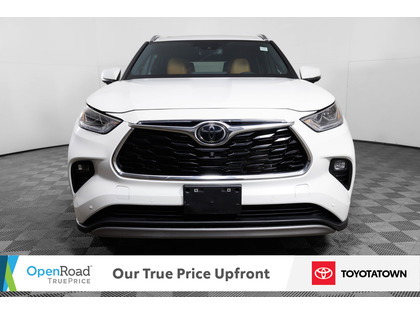 used 2024 Toyota Highlander car, priced at $56,998