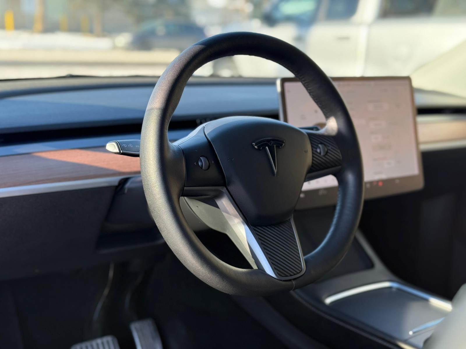 2022 Tesla Model Y — view 17