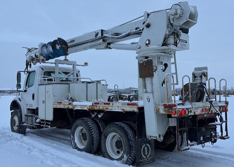 2015 Freightliner M2