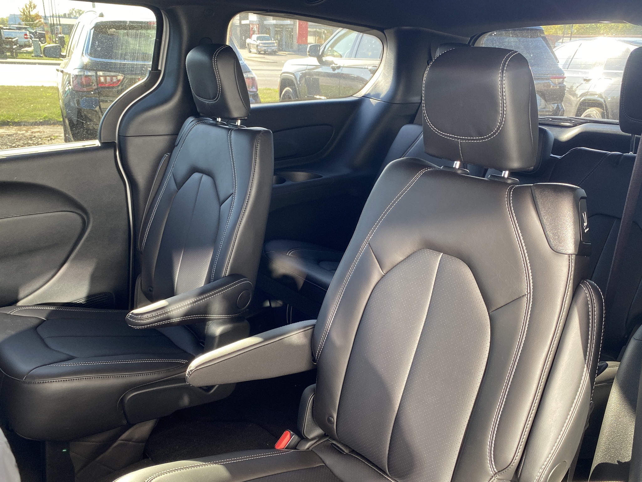 2026 Chrysler Grand Caravan