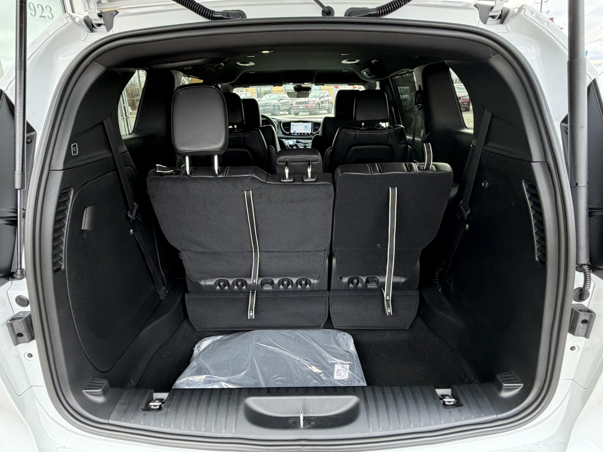 2026 Chrysler Grand Caravan