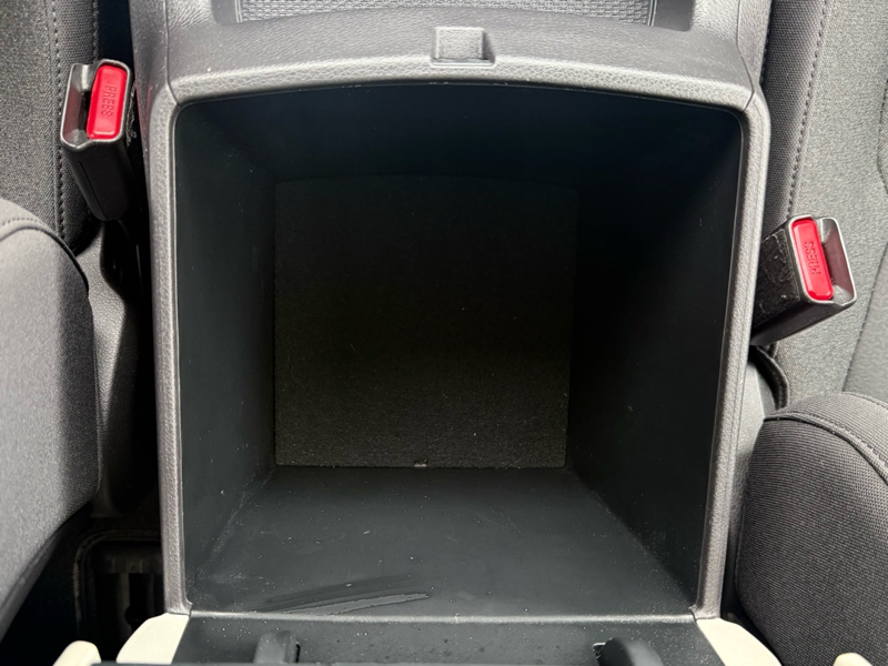 2024 Kia Carnival - Gallery image 30