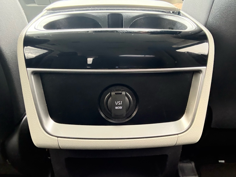 2024 Kia Carnival - Gallery image 28