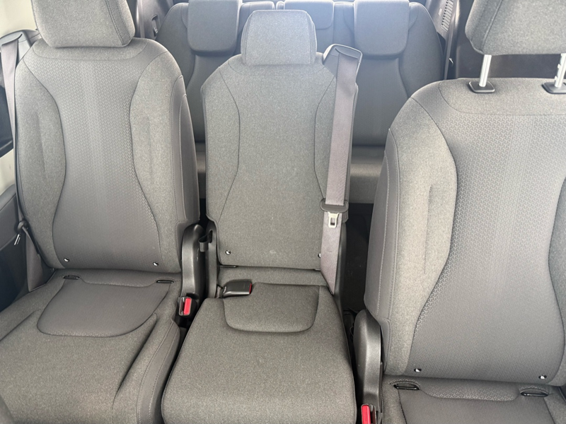 2024 Kia Carnival - Gallery image 26