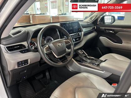 used 2022 Toyota Highlander car, priced at $45,495