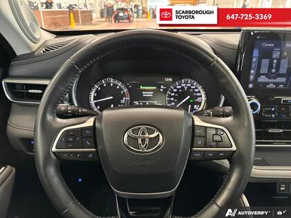 used 2022 Toyota Highlander car, priced at $45,495