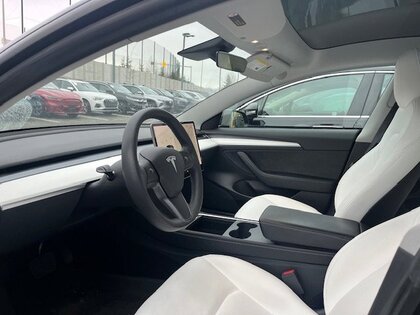 used 2021 Tesla Model 3 car, priced at $32,399