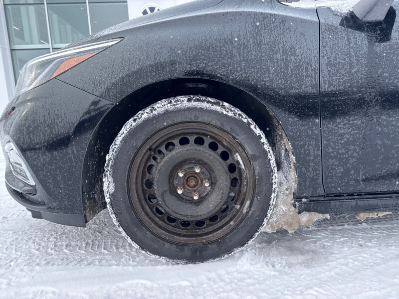 2017 Chevrolet Cruze - Gallery image 11