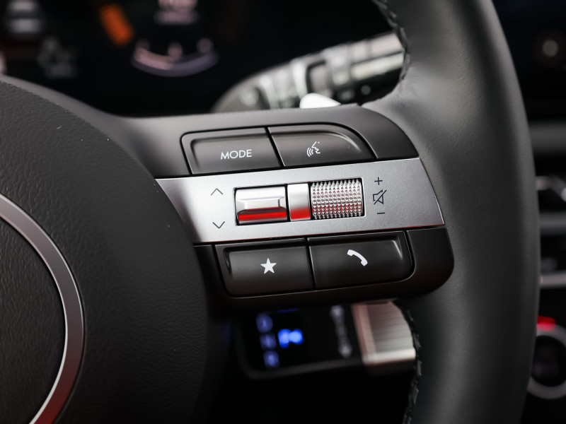 2025 Hyundai Tucson - Gallery image 18