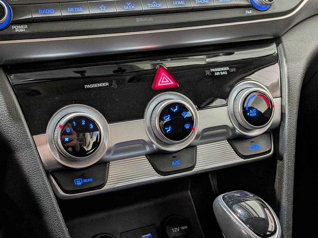 Hyundai Elantra 2019