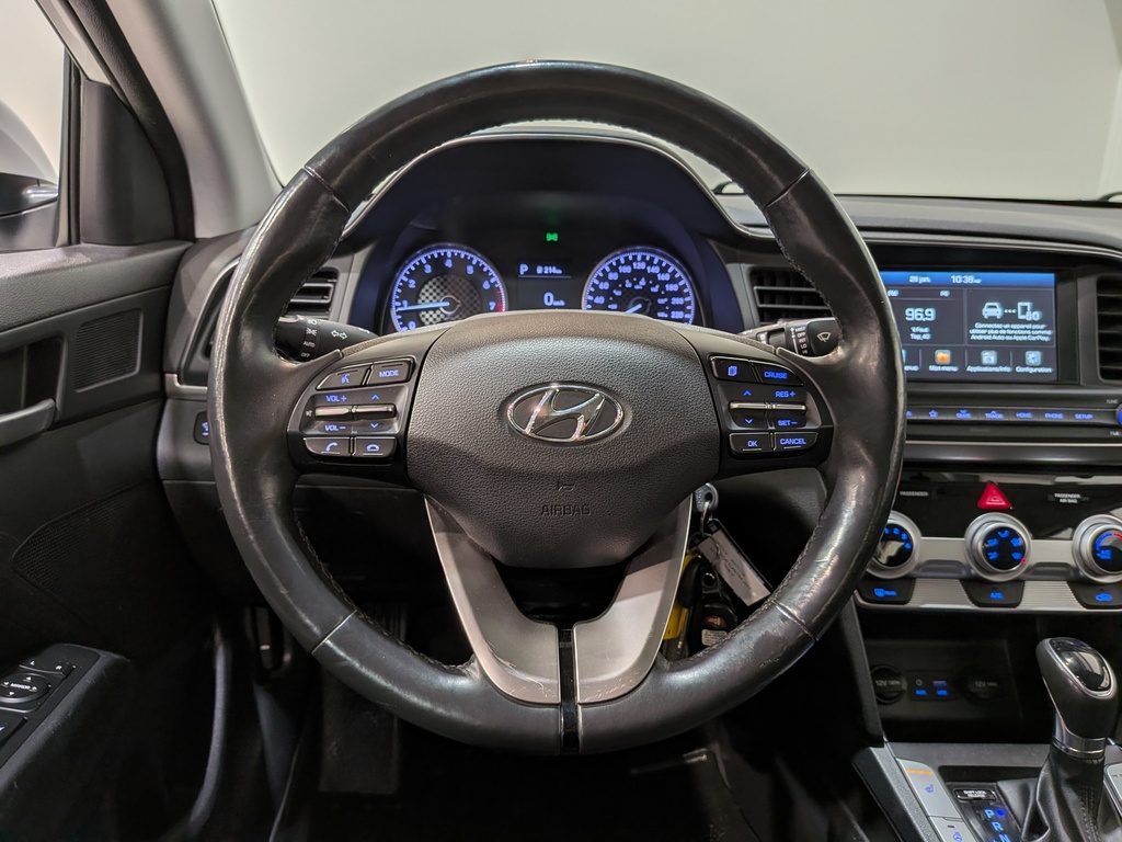 Hyundai Elantra 2019