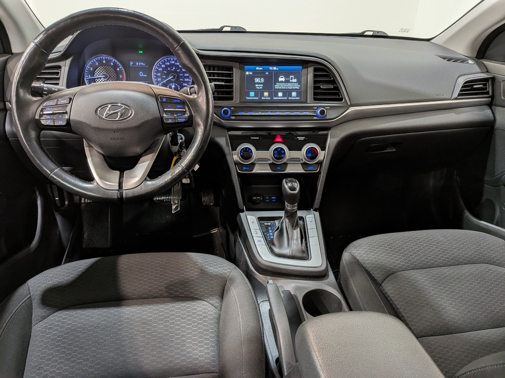 Hyundai Elantra 2019