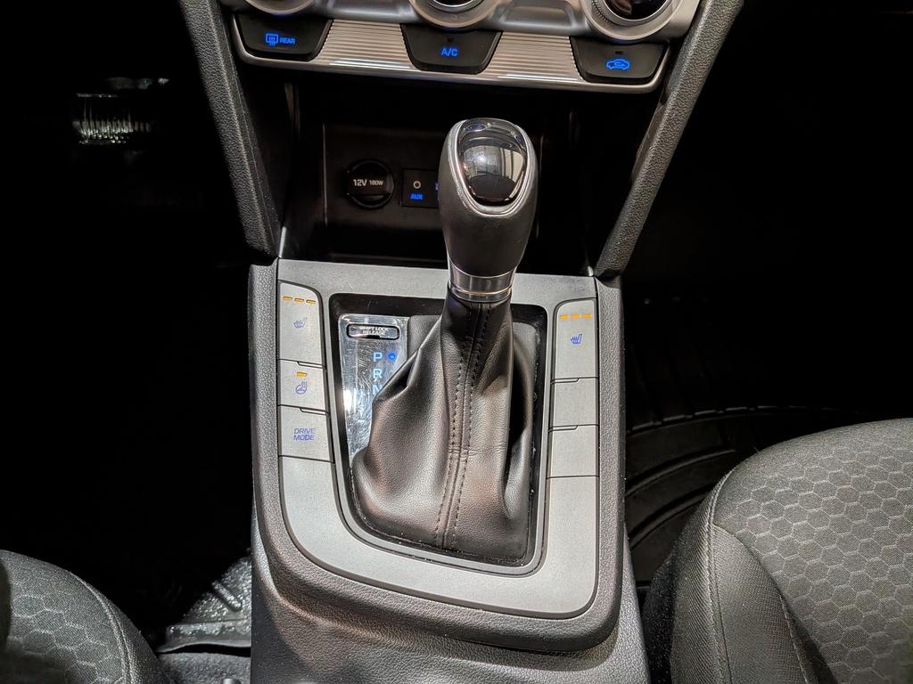 Hyundai Elantra 2019