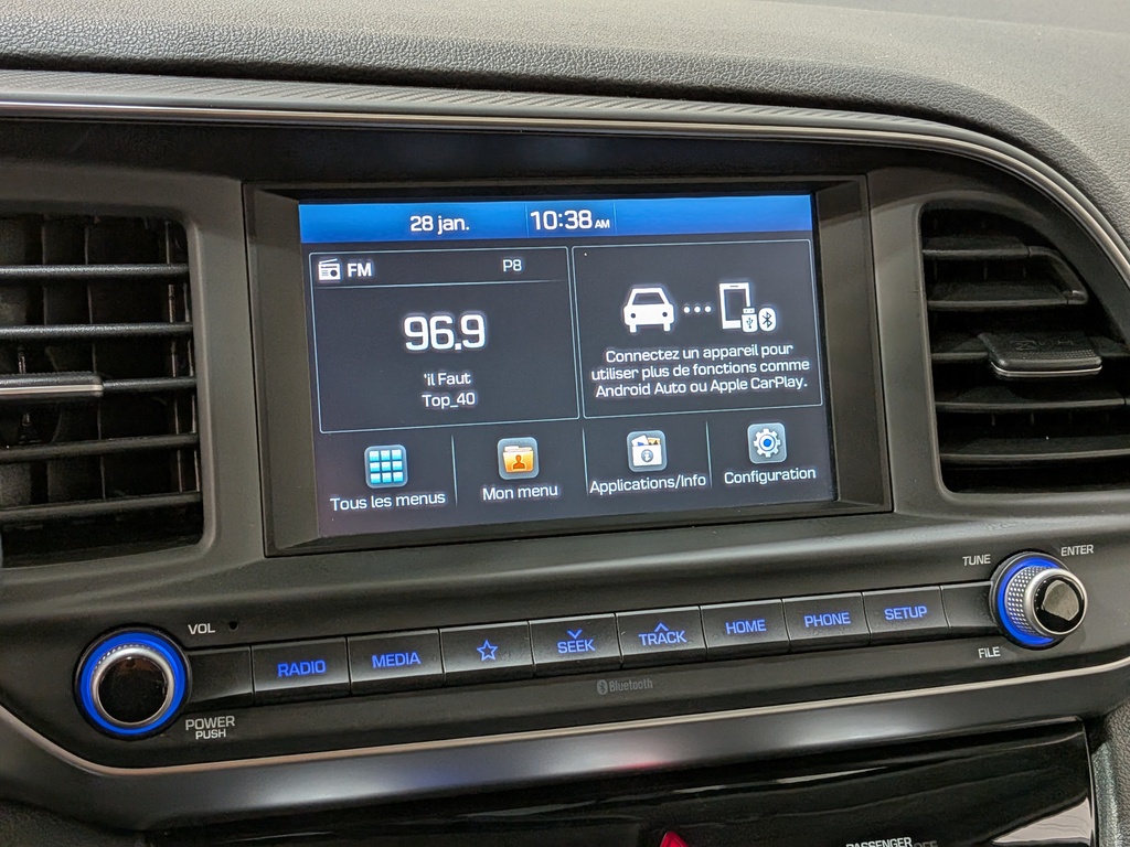 Hyundai Elantra 2019