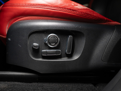 used 2019 Land Rover Range Rover Sport car, priced at $37,900