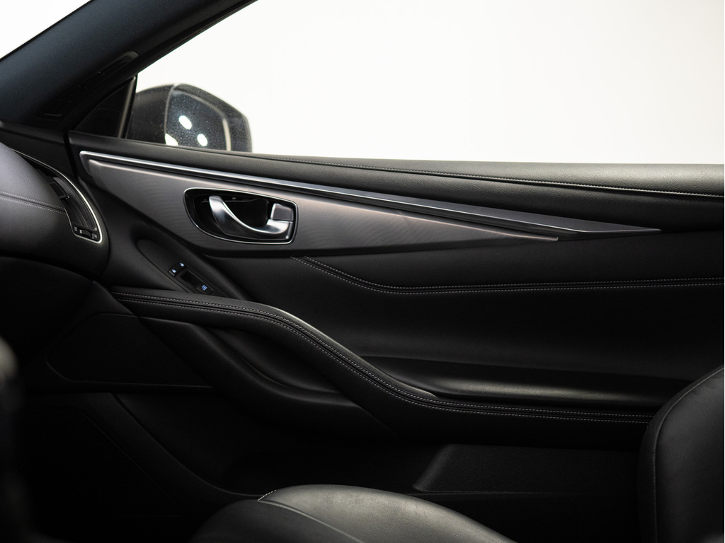 2018 INFINITI Q60 2.0t PURE, Toronto, Cash