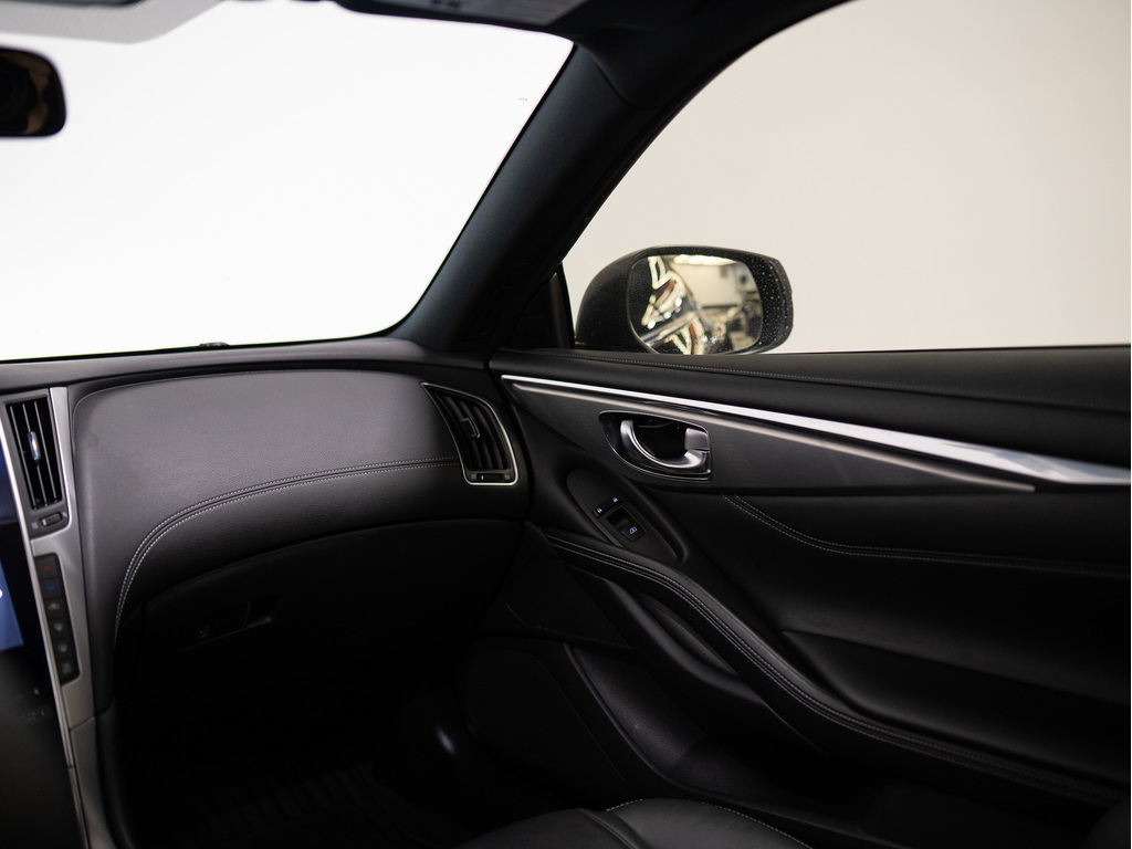 2018 INFINITI Q60 2.0t PURE, Toronto, Cash