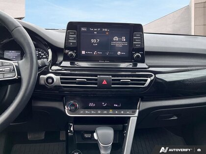 used 2023 Kia Seltos car, priced at $26,121