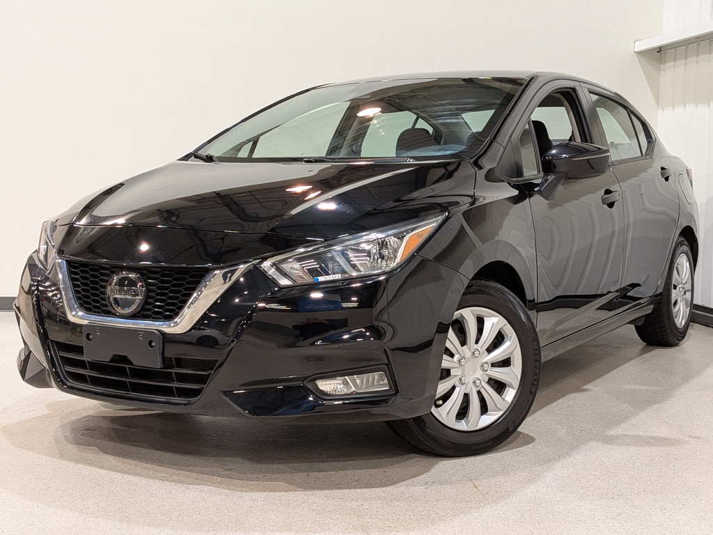 Nissan Versa 2021