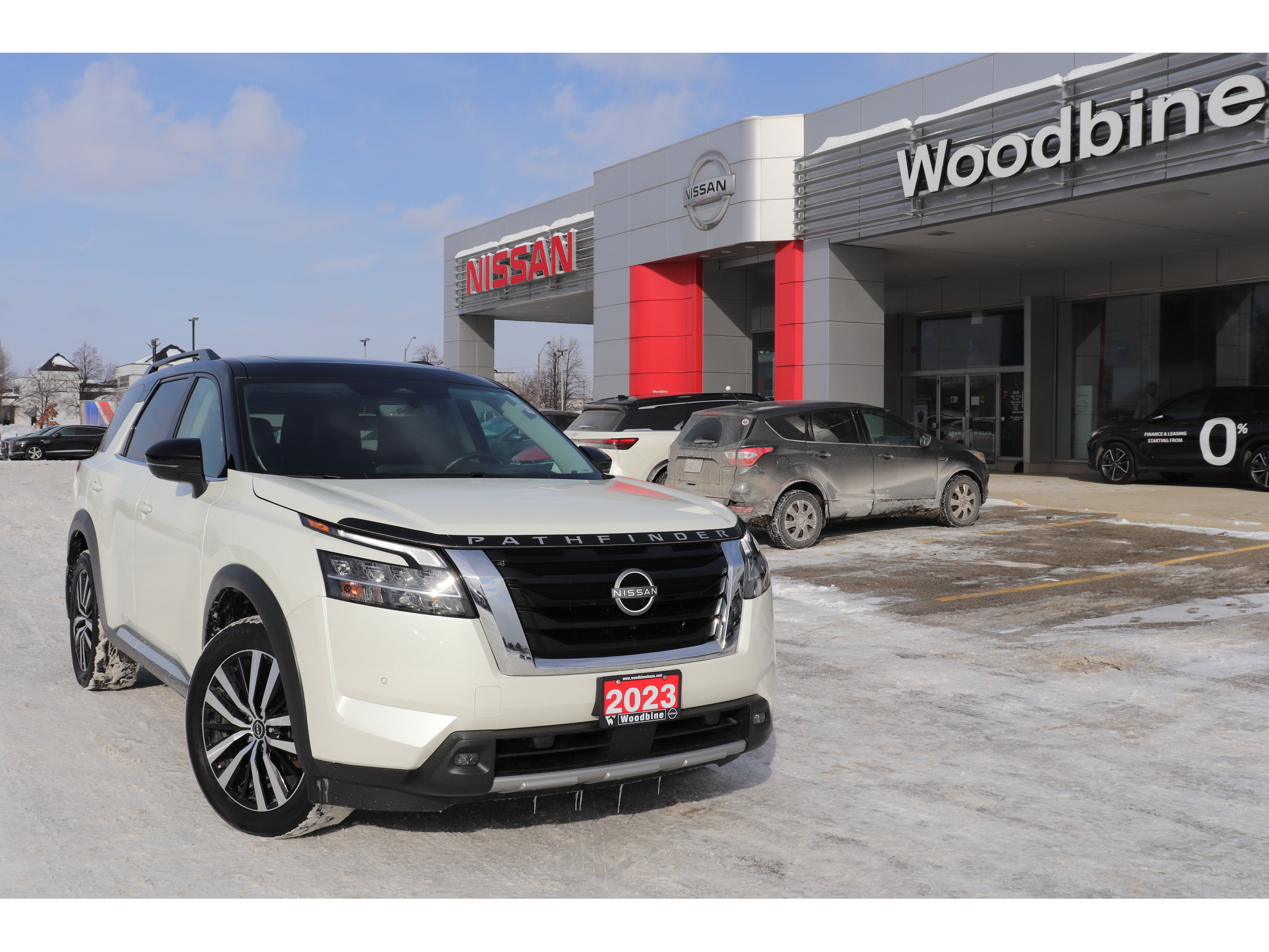 2023 Nissan PATHFINDER PLATINUM 4WD