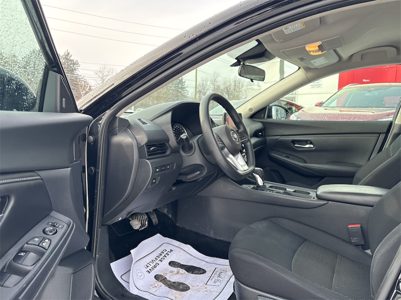 2022 Nissan Sentra - Gallery image 15