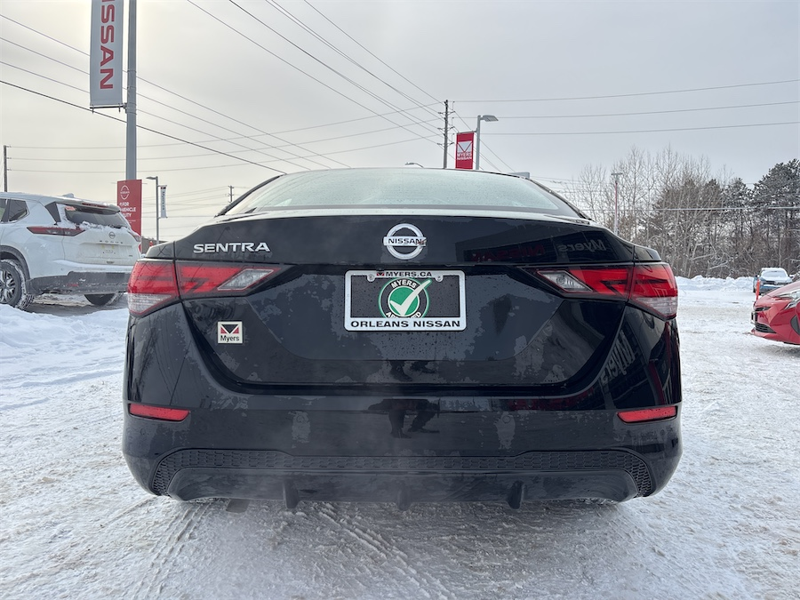 2022 Nissan Sentra - Gallery image 3