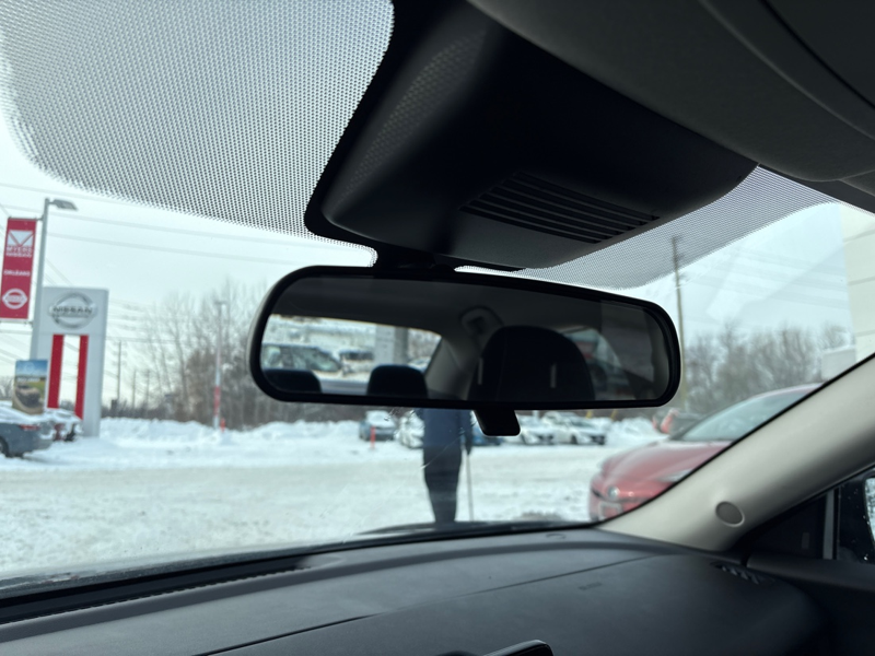 2022 Nissan Sentra - Gallery image 29