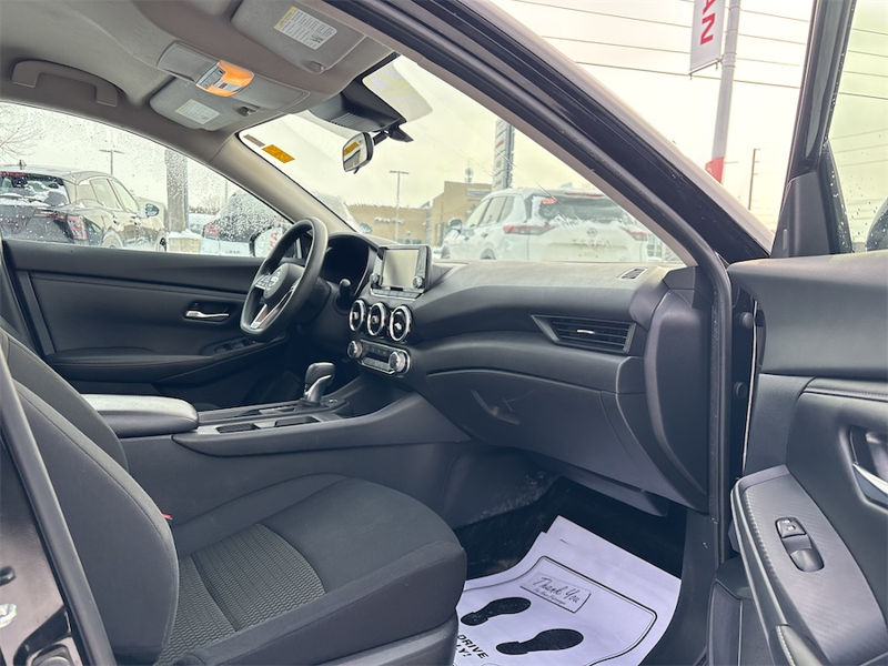 2022 Nissan Sentra - Gallery image 16