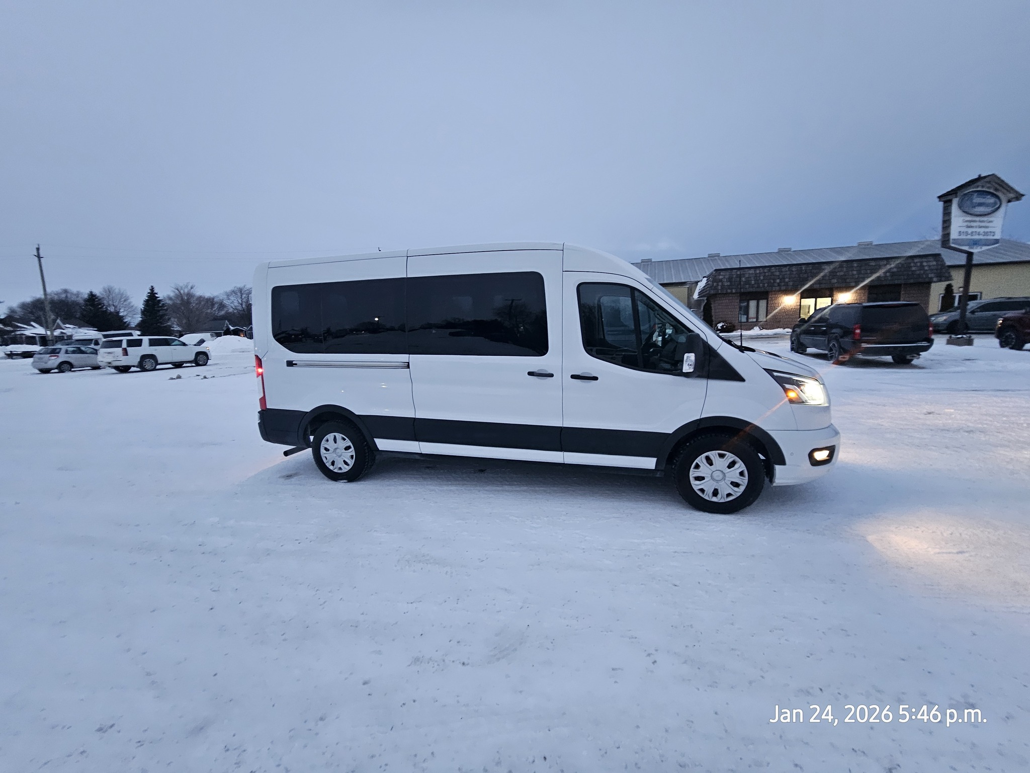 2023 Ford Transit Passenger Wagon