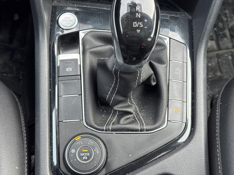 2025 Volkswagen Taos - Gallery image 19