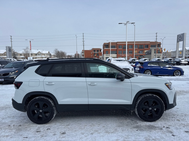 2025 Volkswagen Taos - Gallery image 4