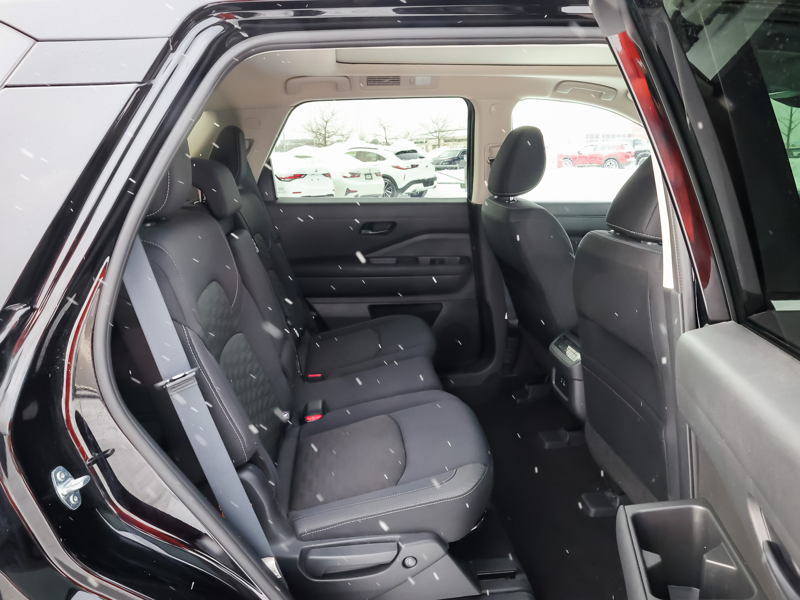 2024 Nissan Pathfinder - Gallery image 10