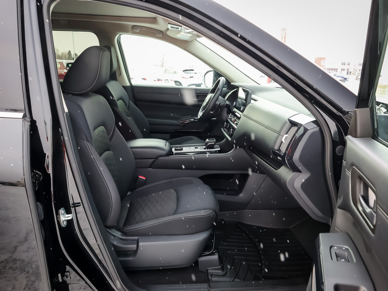 2024 Nissan Pathfinder - Gallery image 9