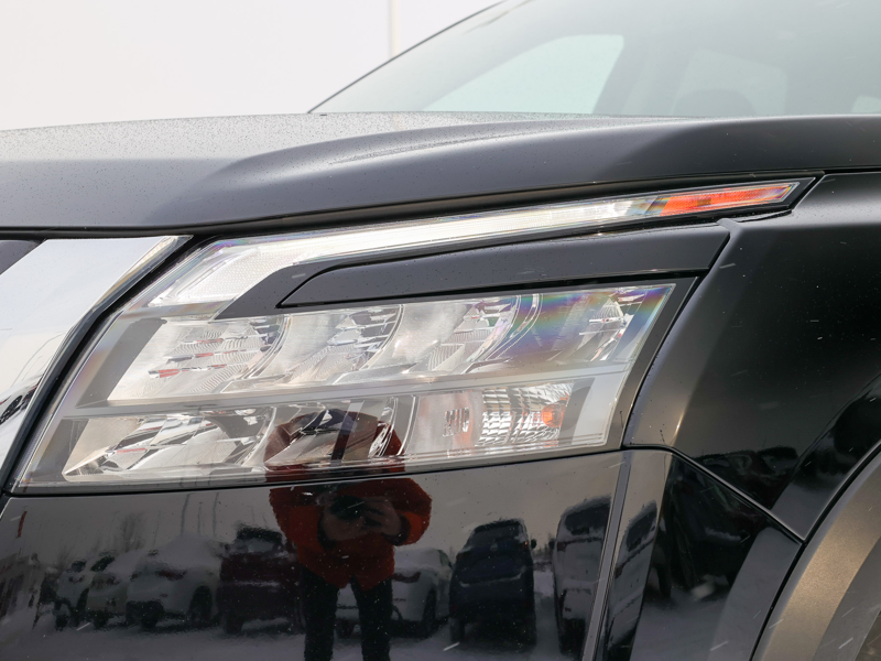 2024 Nissan Pathfinder - Gallery image 4