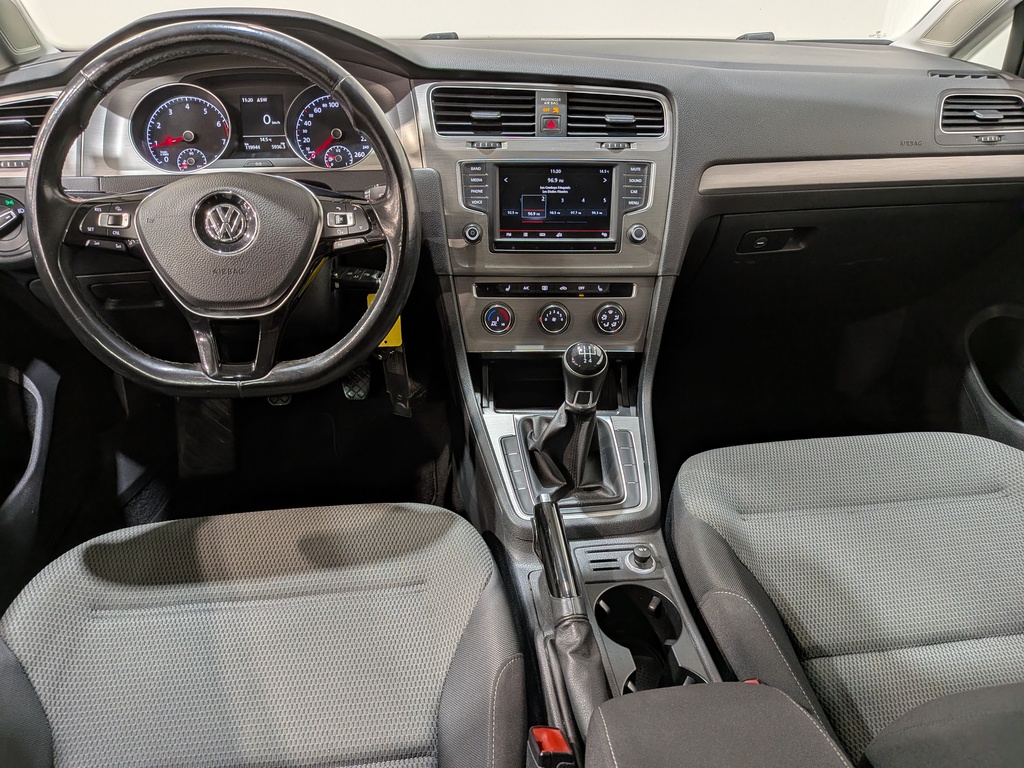 Volkswagen Golf 2016