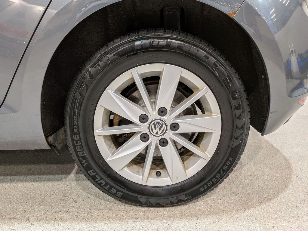 Volkswagen Golf 2016