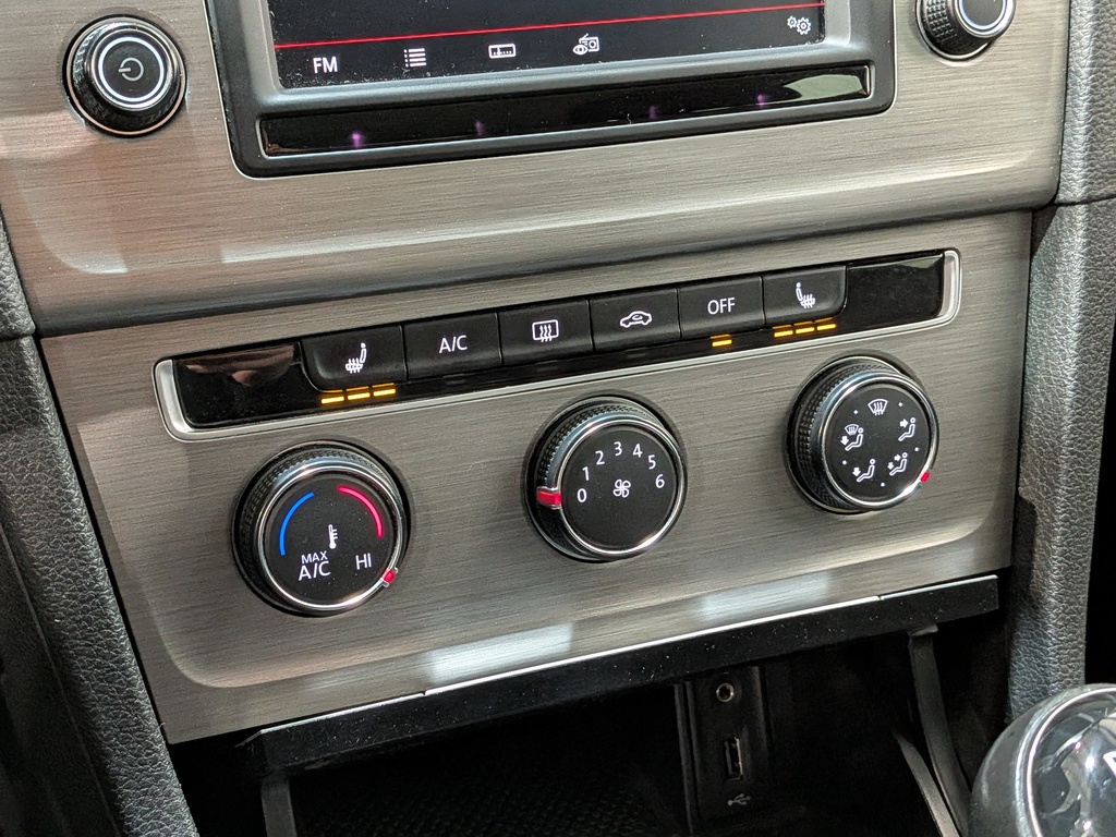 Volkswagen Golf 2016