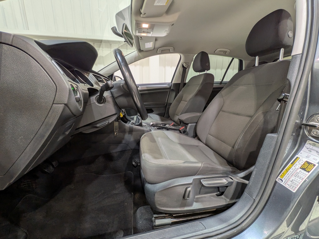 Volkswagen Golf 2016