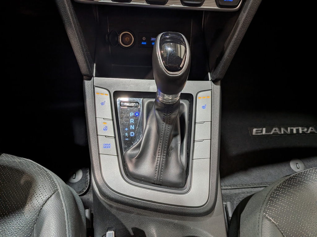 Hyundai Elantra 2019