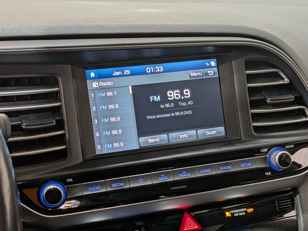 Hyundai Elantra 2019