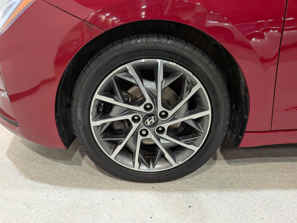 Hyundai Elantra 2019