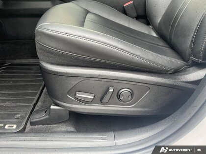 used 2025 Kia Sorento car, priced at $47,500